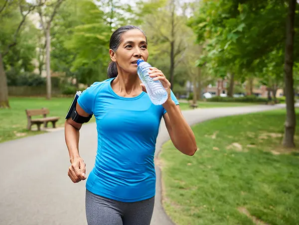 Importante mantenerse hidratado